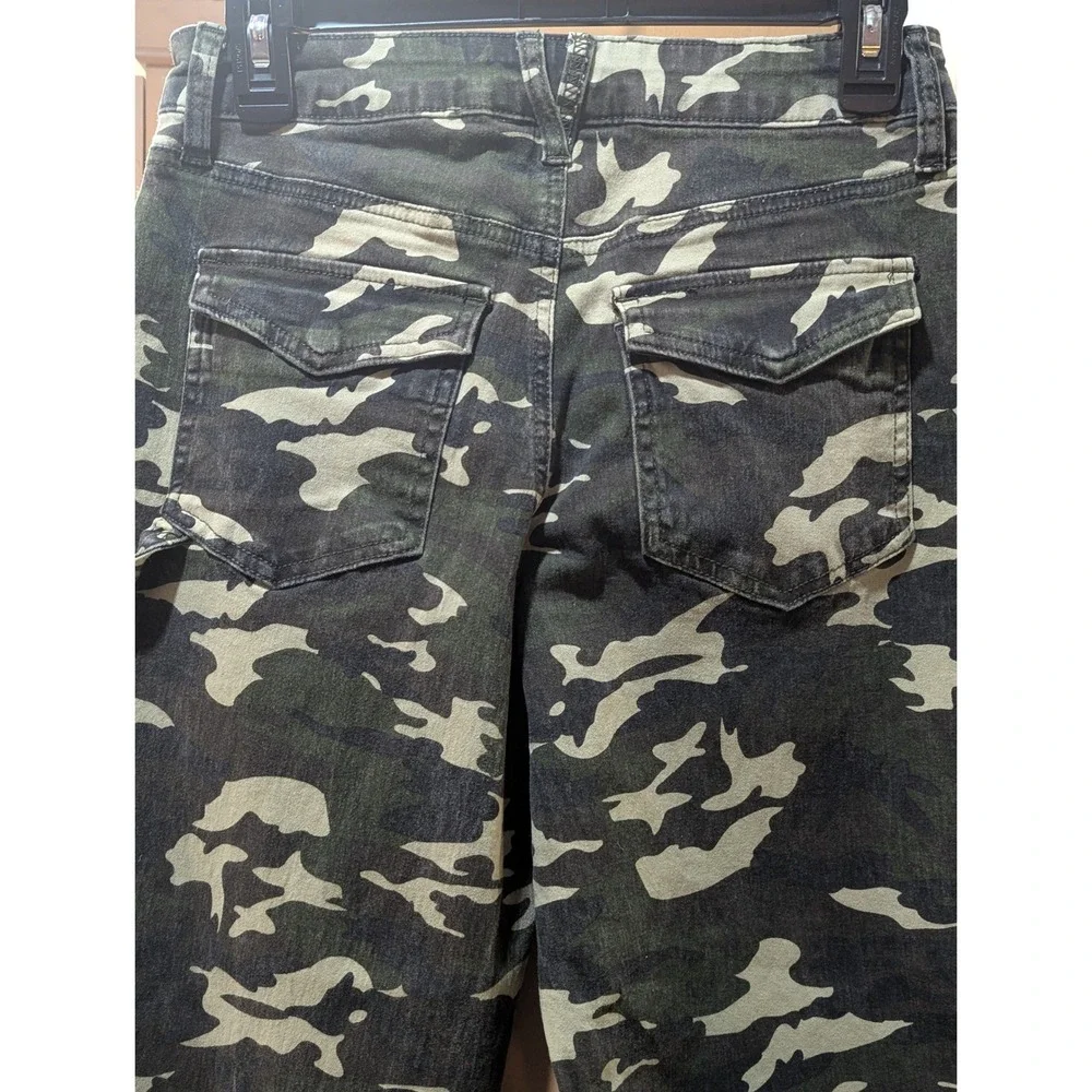Royally For‎ Me Womens Camo Utility Jogger Jeans Hammer Loop Casual Chic Size 6